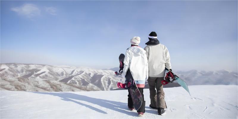 “冷資源”引發“熱經濟” 冰雪經濟邁入高質量發展新周期