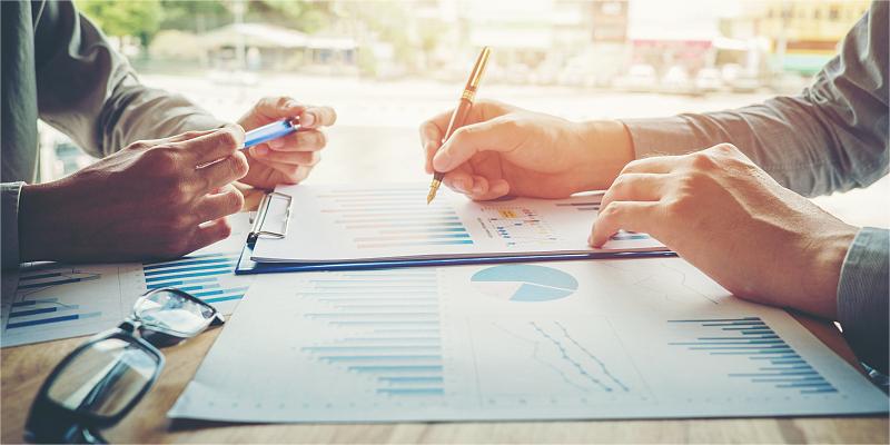 11月以來機構調研聚焦成長與防御方向